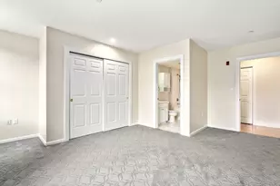 73 Chelsea St, Boston, MA 02129 - Photo 5
