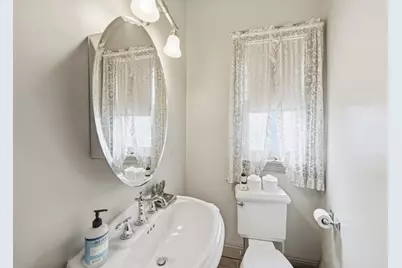 101 Ashmont St, Boston, MA 02124 - Photo 19