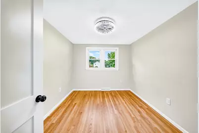 9 Valerie Ave, Billerica, MA 01821 - Photo 15