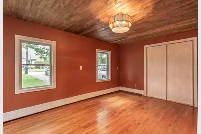 719 Warren Ave, Swansea, MA 02777 - Photo 21