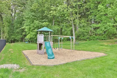 37 Williamsburg Dr #37, Springfield, MA 01108 - Photo 33