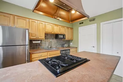 37 Williamsburg Dr #37, Springfield, MA 01108 - Photo 11
