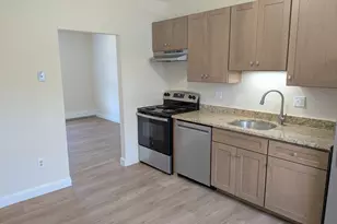 146 Pine St, Attleboro, MA 02703 - Photo 11