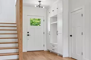 135 Hartman Rd, Newton, MA 02459 - Photo 5