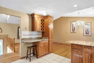 31 Wildmere Ave, Burlington, MA 01803 - Photo 13