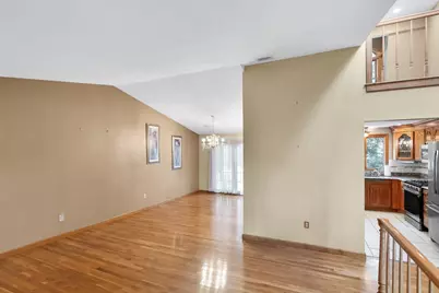 31 Wildmere Ave, Burlington, MA 01803 - Photo 7