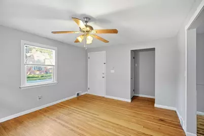 11-13 Palmyra St, Springfield, MA 01118 - Photo 7