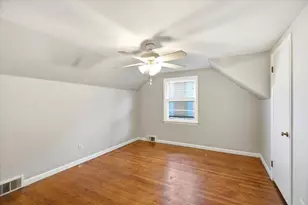 11-13 Palmyra St, Springfield, MA 01118 - Photo 13