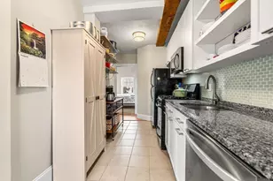 10 Union St, Salem, MA 01970 - Photo 9