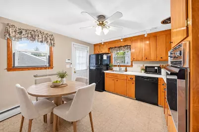 33 Fairchild, Saugus, MA 01906 - Photo 9