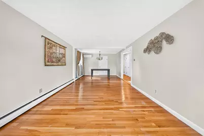 33 Fairchild Ave, Saugus, MA 01906 - Photo 5