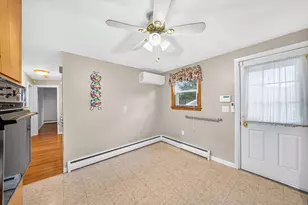 33 Fairchild Ave, Saugus, MA 01906 - Photo 13