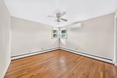 33 Fairchild Ave, Saugus, MA 01906 - Photo 15