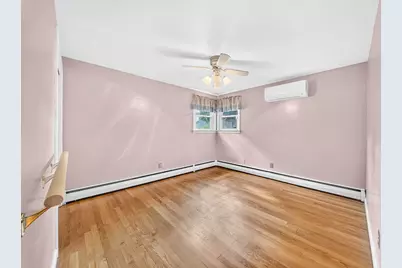 33 Fairchild Ave, Saugus, MA 01906 - Photo 19