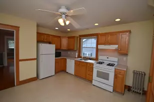 27 Sears Ave, Melrose, MA 02176 - Photo 9