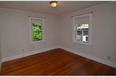 27 Sears Avenue #2, Melrose, MA 02176 - Photo 11