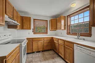 51 Dragon Hill Rd, Shelburne, MA 01370 - Photo 3