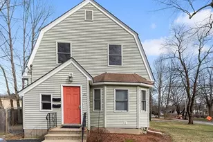 20 Holt Rd, Holden, MA 01520 - Photo 1