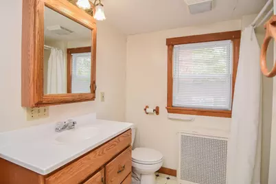 69 W Main St, West Brookfield, MA 01585 - Photo 17