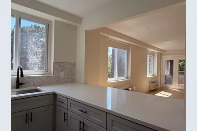332 Franklin Street #302, Cambridge, MA 02139 - Photo 3