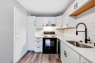 16 Waldemar Ave, Boston, MA 02128 - Photo 17