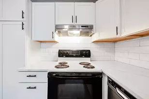 16 Waldemar Ave, Boston, MA 02128 - Photo 15