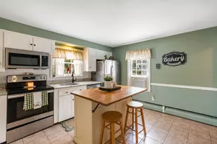 55 St Laurent, Seekonk, MA 02771 - Photo 5