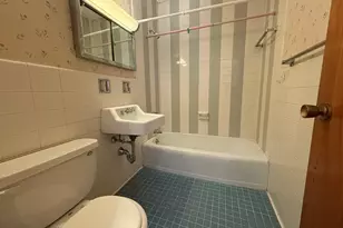 5050 Washington St, Boston, MA 02132 - Photo 19