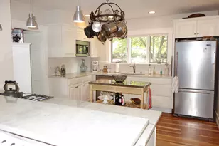 162 Jersey St, Marblehead, MA 01945 - Photo 7