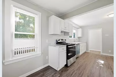 814 College Hwy, Southwick, MA 01077 - Photo 15