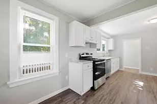 814 College Hwy, Southwick, MA 01077 - Photo 15
