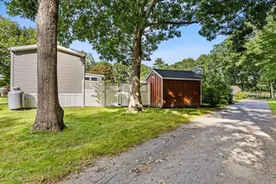 17 Deer Hill Ln, Plymouth, MA 02360 - Photo 3
