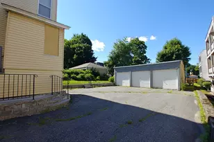 29 Halmstad St, Worcester, MA 01607 - Photo 17