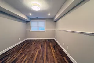 276 Sumner St, Boston, MA 02128 - Photo 25