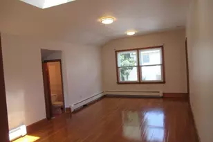 43 Pleasant St, Gloucester, MA 01930 - Photo 5