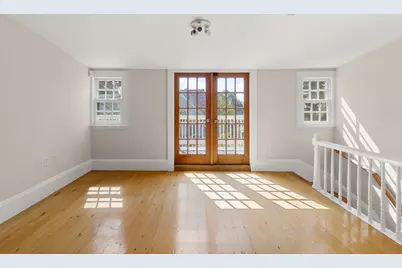 90 Raymond, Cambridge, MA 02140 - Photo 25
