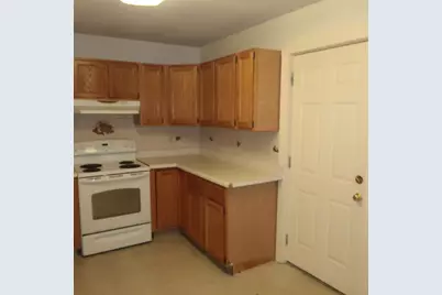 492 Central Street #2/3, Saugus, MA 01906 - Photo 3