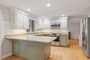 4 Wellington Cir, Andover, MA 01810 - Photo 11