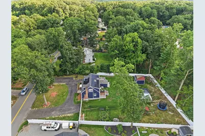 100 Farm St, Bellingham, MA 02019 - Photo 35