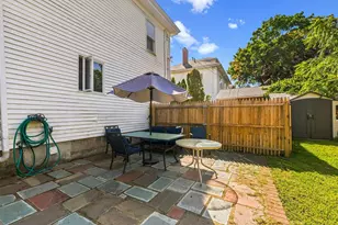 7 Plymouth St, New Bedford, MA 02740 - Photo 35
