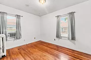 7 Plymouth St, New Bedford, MA 02740 - Photo 5