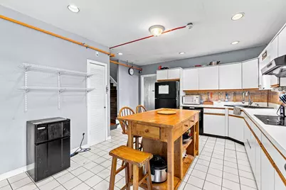 7 Plymouth St, New Bedford, MA 02740 - Photo 11