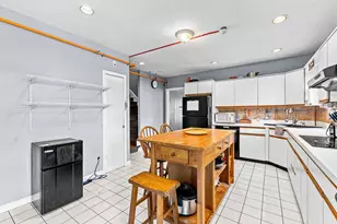 7 Plymouth St, New Bedford, MA 02740 - Photo 11