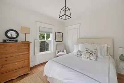 288 Russells Mills Rd, Dartmouth, MA 02748 - Photo 27