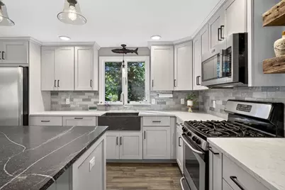 11 Burbank Street, Sandwich, MA 02563 - Photo 5