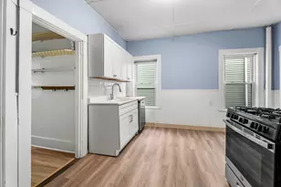 229 Highland Ave, Somerville, MA 02143 - Photo 3