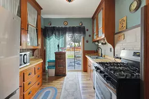 88 Arizona St, Fall River, MA 02723 - Photo 5