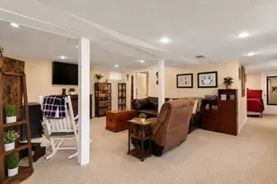 11 Sunset Dr, Easton, MA 02334 - Photo 21