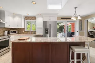 11 Sunset Dr, Easton, MA 02334 - Photo 5