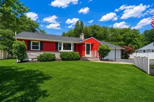 11 Sunset Dr, Easton, MA 02334 - Photo 1